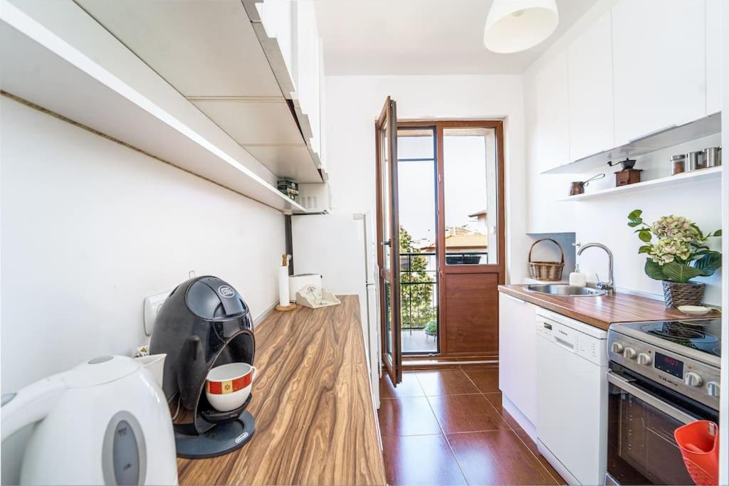 Central Apartment 2Bd Next To Vitosha Bul. Софія Екстер'єр фото